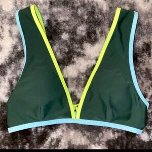 Aerie green scoop neck padded bikini bathing suit top size XS